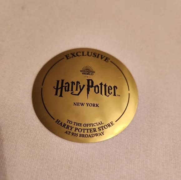 Harry Potter New York Crew Neck Sweater - Picture 6 of 6